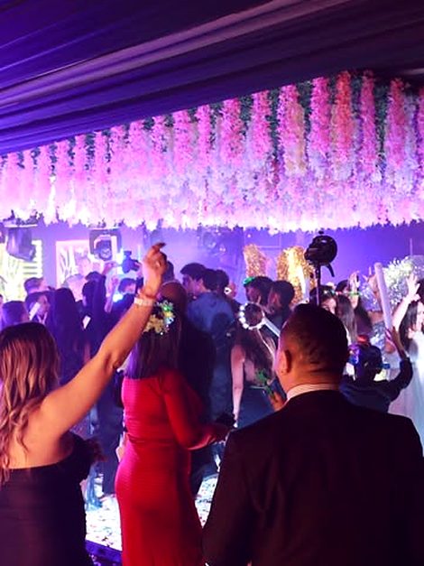 Salón lleno en un evento